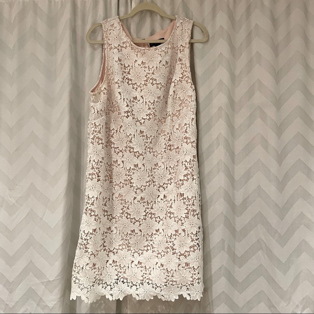 Jessica Howard Lace Sheath Dress